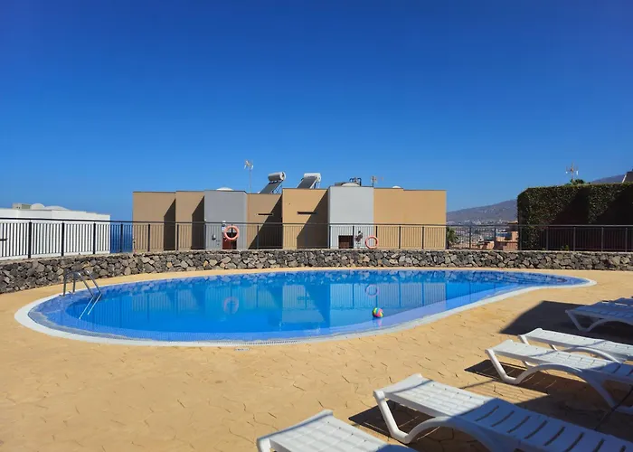 Obsidian Bentayga Holiday home